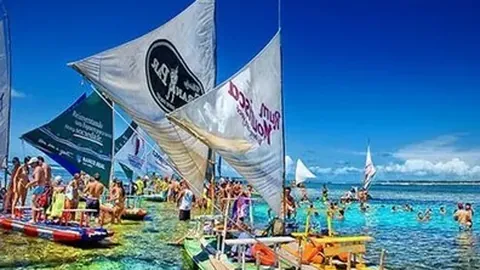 “高新区附中游泳馆开启冠军课程之旅”